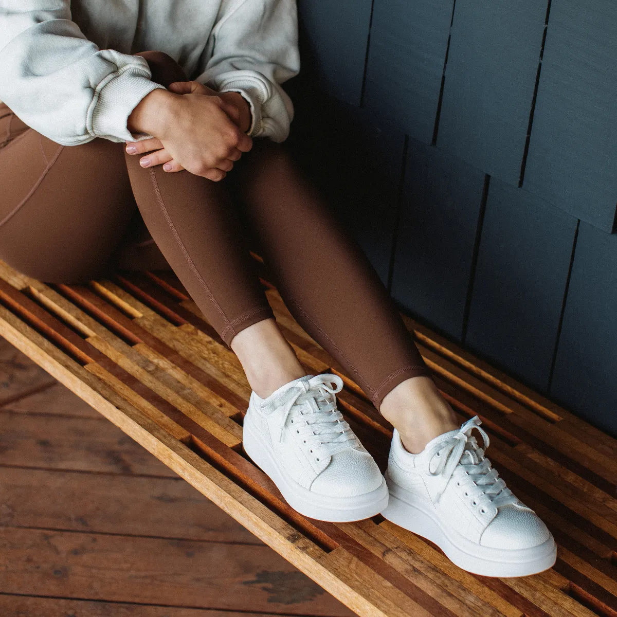 Ella Flatform Sneaker