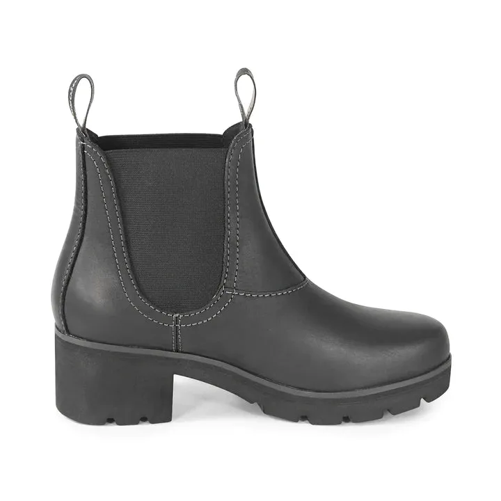 Women's Bussola Palermo Chelsea Boots Color: Black